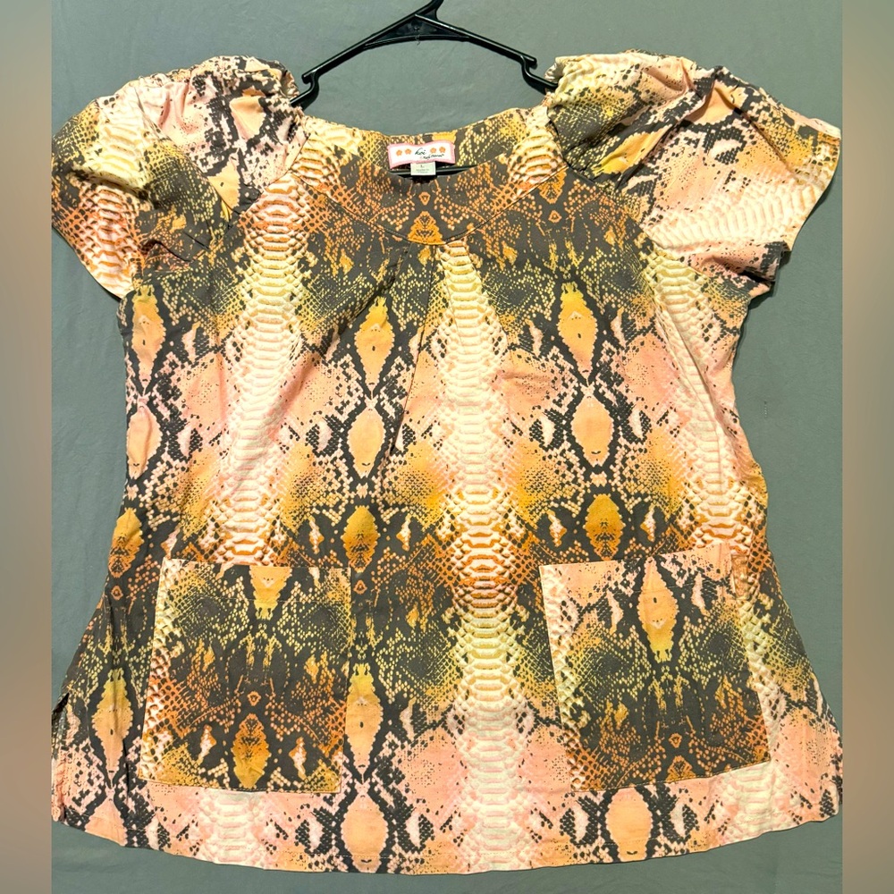 Size large Koi scrub top